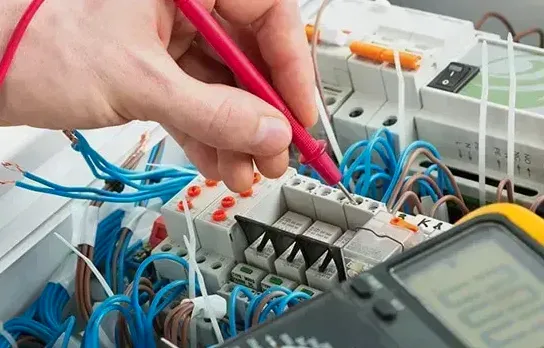 Professional electrician in Totteridge